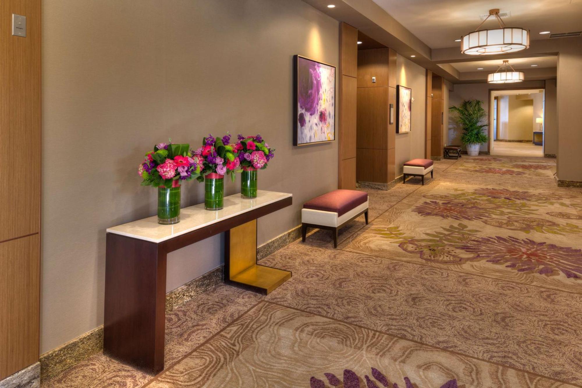 Doubletree By Hilton Irvine Spectrum Exterior foto